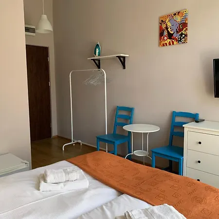 Gold Jasmine Apartament *