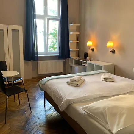 Gold Jasmine Cracovia